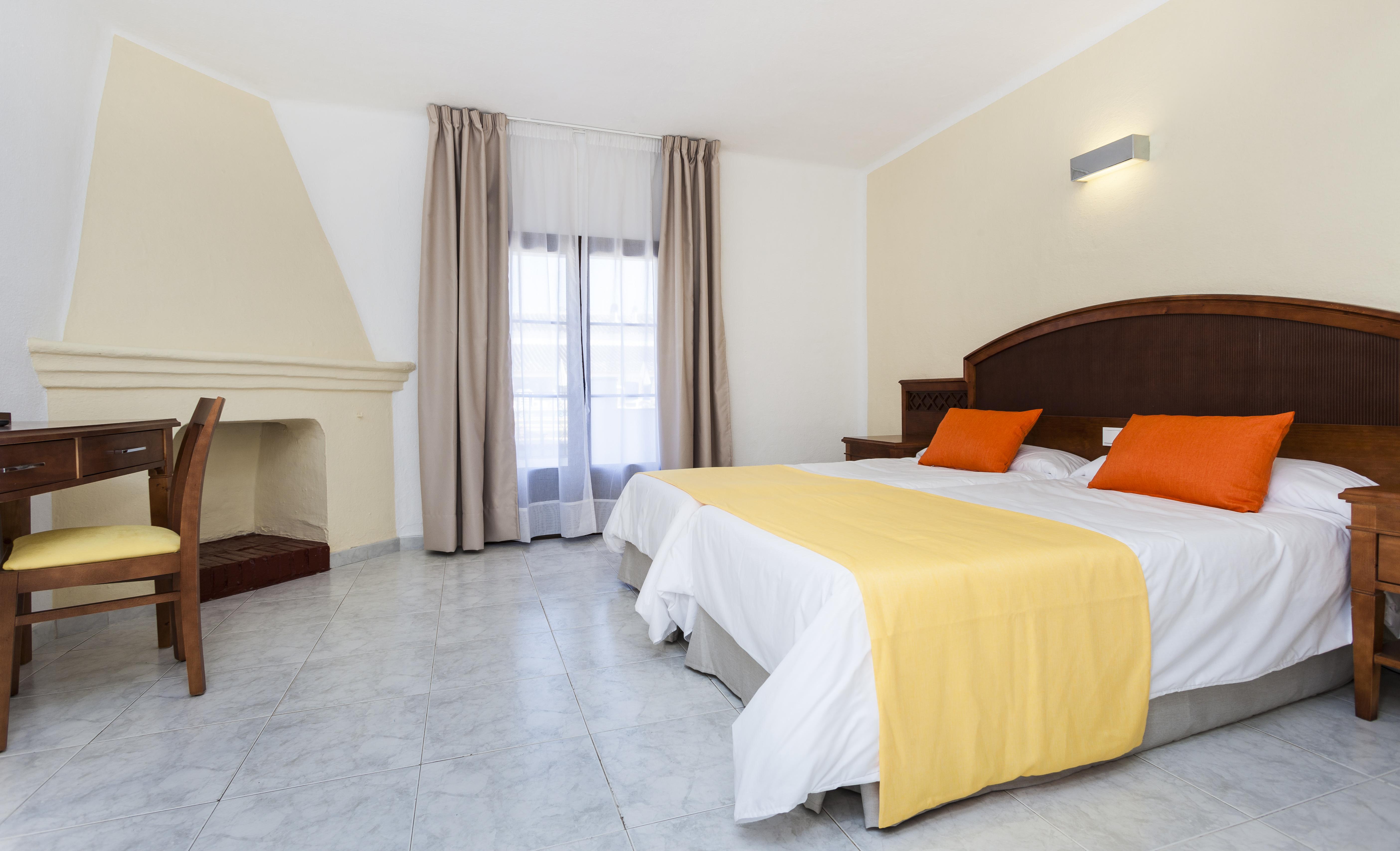 Globales Cortijo Blanco Hotel Марбеля Екстериор снимка
