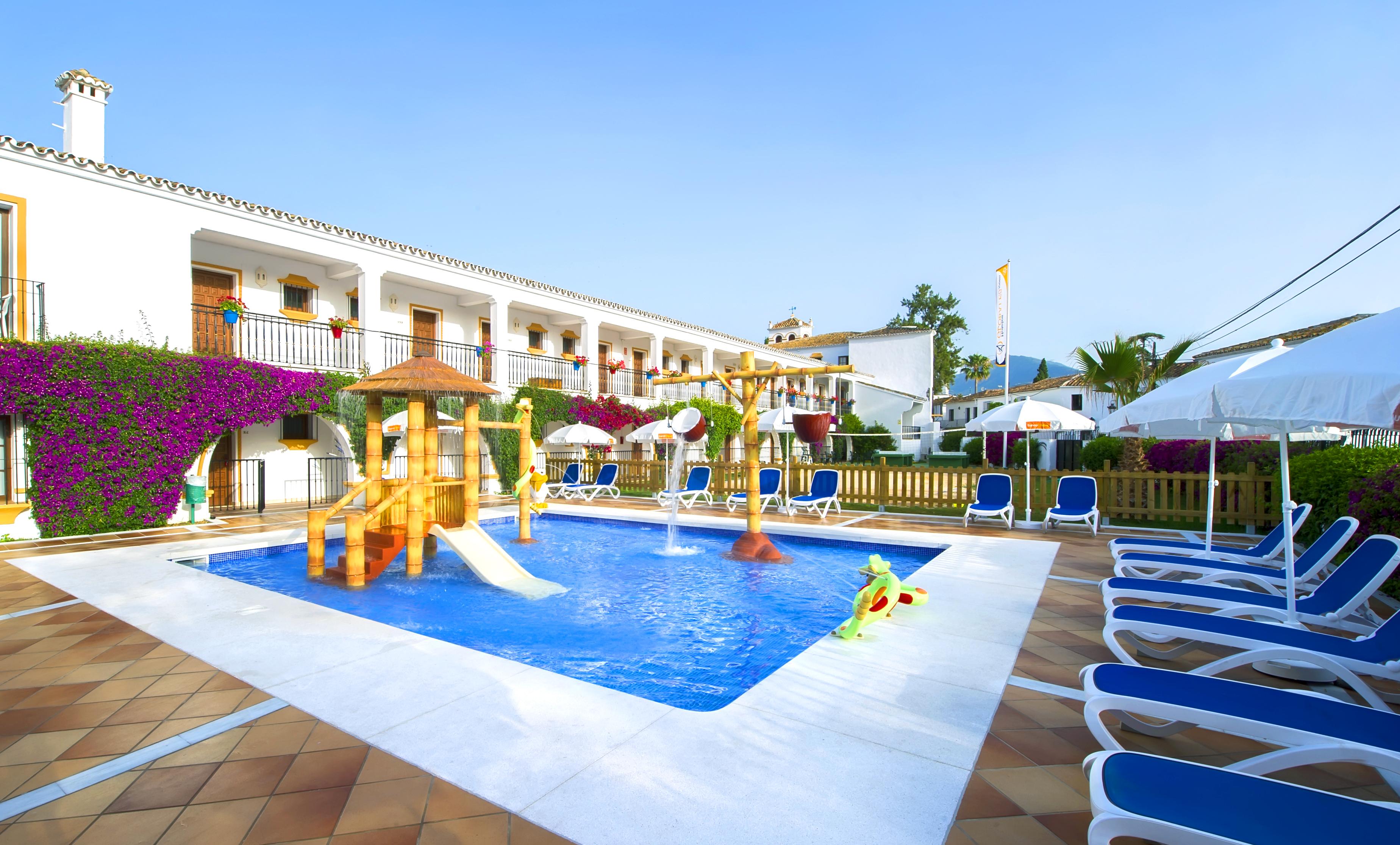 Globales Cortijo Blanco Hotel Марбеля Екстериор снимка